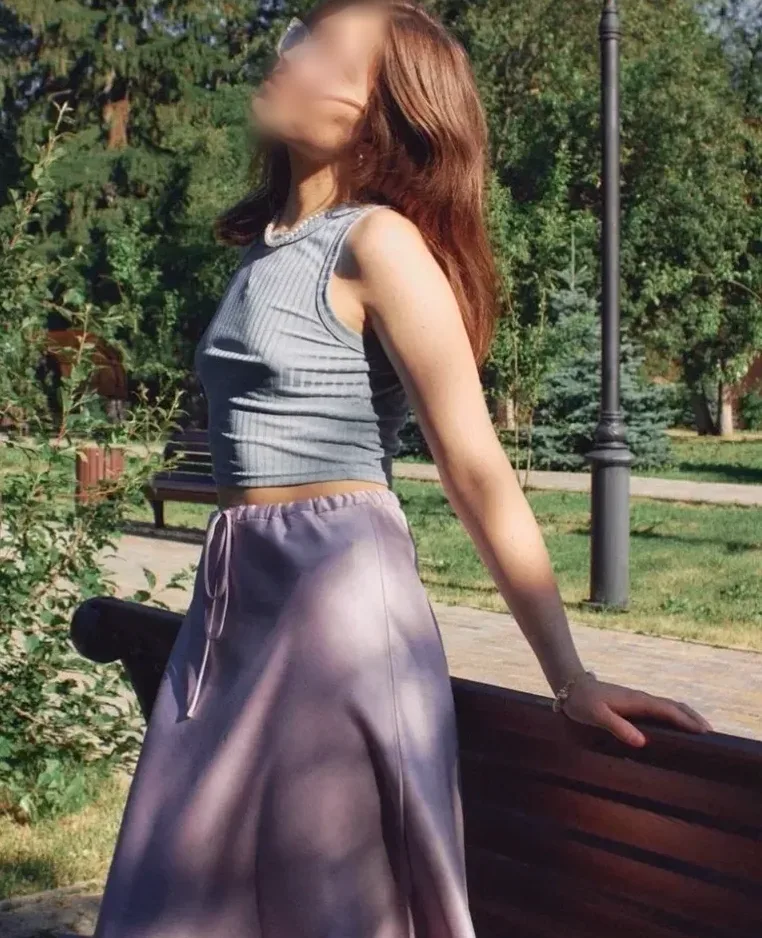 Lena, 21